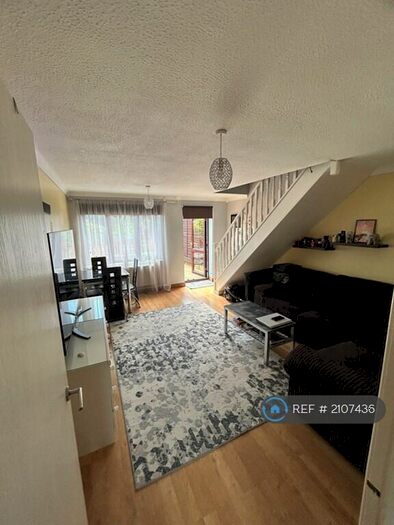 2 Bedroom Semi-Detached House To Rent In Ecton Park Road, Northampton, NN3