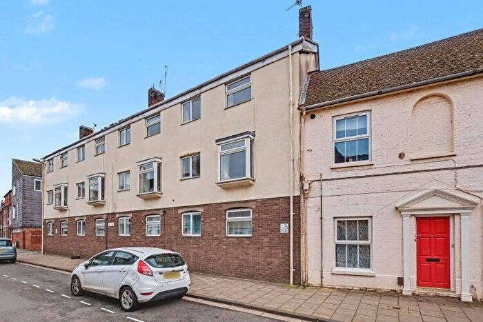 2 Bedroom Apartment To Rent In West St Helen Street, Abingdon, OX14
