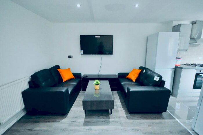 4 Bedroom Terraced House To Rent In Whitman Street, Liverpool, L15