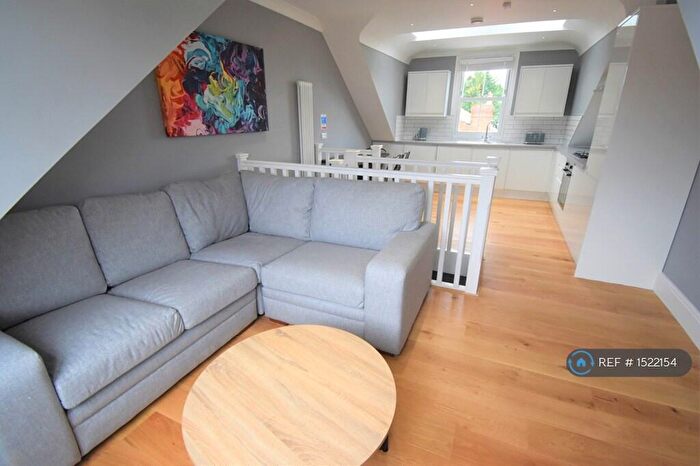 2 Bedroom Flat To Rent In Addington Road, Reading, RG1
