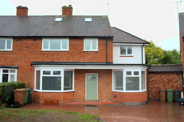4 Bedroom Semi-Detached House To Rent In Peel Close, Hampton-in-arden, B92