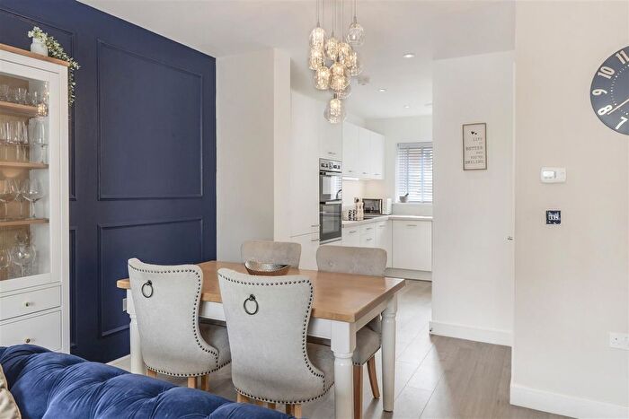 3 Bedroom Semi-Detached House For Sale In Juno Street, Paddock Wood, TN12