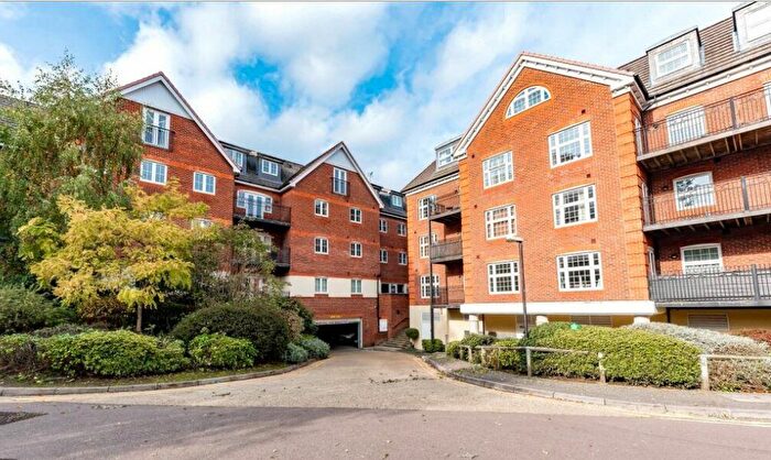2 Bedroom Apartment To Rent In Dorchester Court, London Road, Camberley, GU15