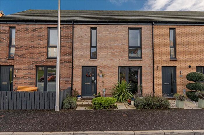 3 Bedroom Terraced House For Sale In Baileyfield Crescent, Edinburgh, EH15