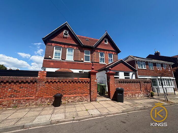 5 Bedroom Terraced House To Rent In Edmund Road, Southsea, PO4
