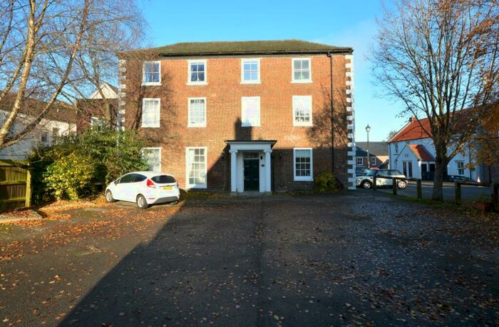 1 Bedroom Apartment To Rent In Market Place, Bishop Auckland, DL14