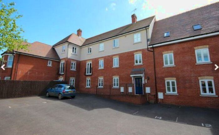 3 Bedroom Flat To Rent In Superb Modern Bed Apartment In Excellent Location, EX2