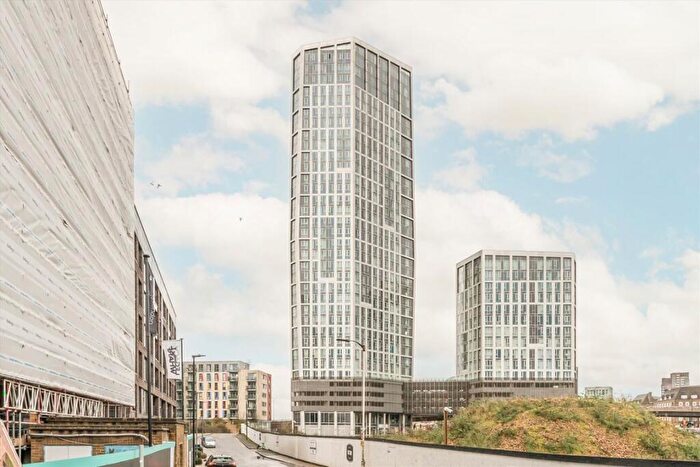 1 Bedroom Flat To Rent In High Street, Stratford, E15