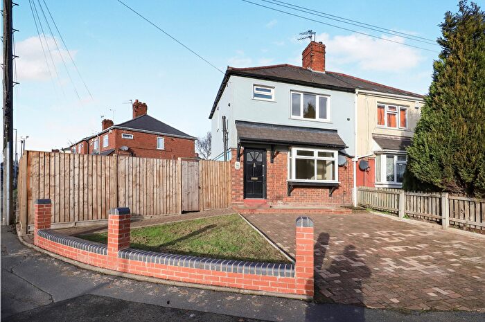 3 Bedroom Property To Rent In Guy Avenue, Wolverhampton, WV10