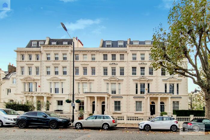 2 Bedroom Flat To Rent In Randolph Avenue, Maida Vale, W9