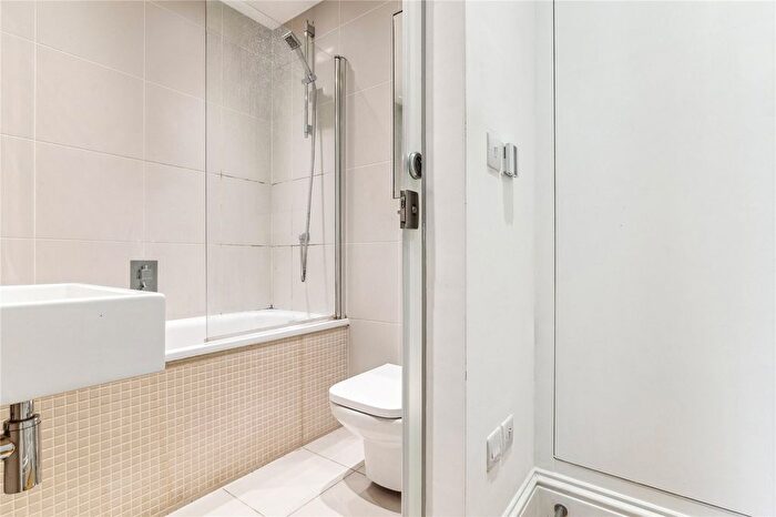 1 Bedroom Flat For Sale In Holland Road, London, W14