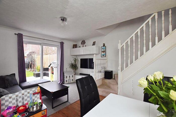 2 Bedroom Semi-Detached House For Sale In Bouchers Way, Salisbury ***Video Tour***, SP2