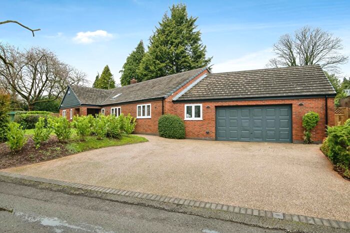5 Bedroom Bungalow To Rent In Windermere Road, Springfield, B13