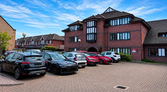2 Bedroom Retirement Property For Sale In Coten End, Warwick, CV34