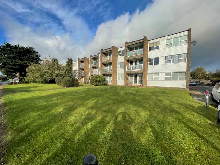 1 Bedroom Flat To Rent In Littlehampton Road, Worthing, BN13