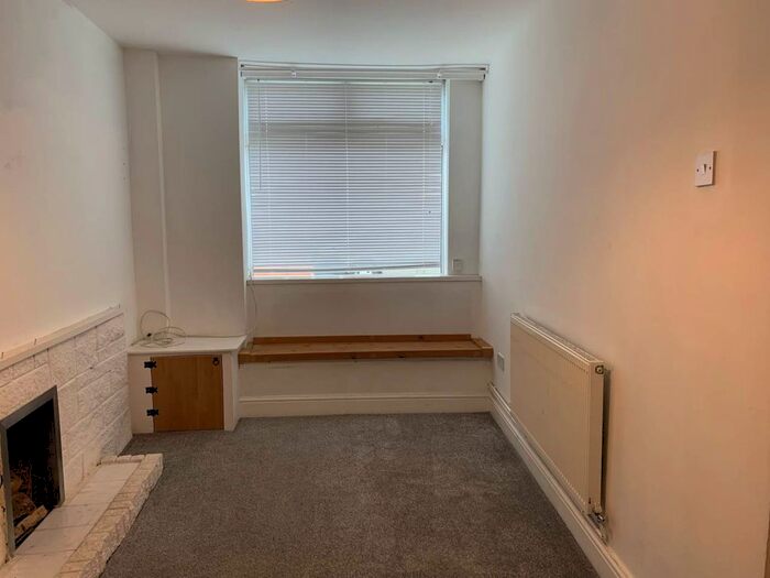 3 Bedroom Property To Rent In Station Street, Maesteg, CF34