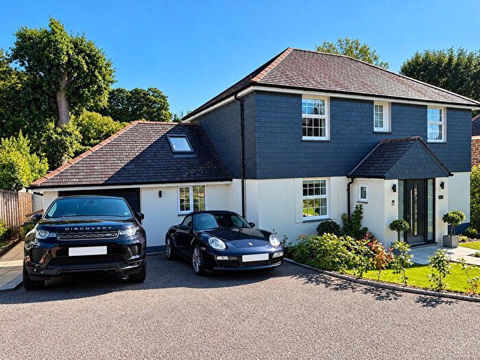 5 Bedroom Detached House For Sale In Grenville Meadows, Lostwithiel, PL22
