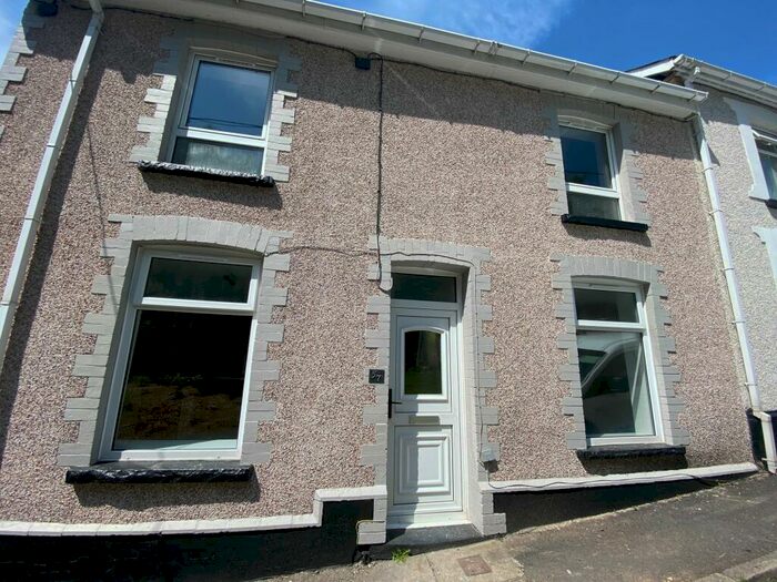 2 Bedroom Terraced House To Rent In Hafodarthen Road, Llanhilleth, NP13