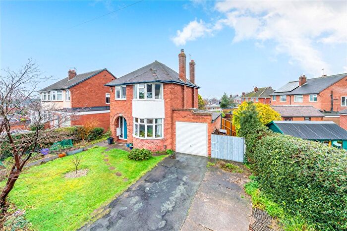 3 Bedroom Detached House For Sale In Oaks Crescent, Wellington, Telford, Shropshire, TF1