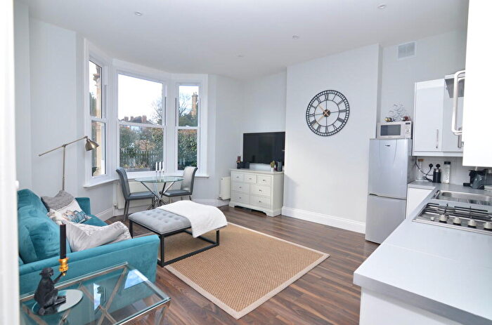 1 Bedroom Flat To Rent In St Johns Road, Sidcup, DA14