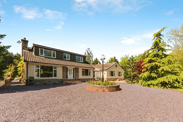 4 Bedroom Detached House For Sale In Moss Lane, Winsford, Cheshire, CW7