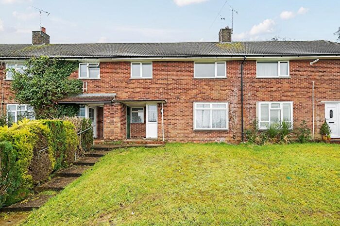 3 Bedroom Terraced House For Sale In Shepherds Road, Winchester, SO23