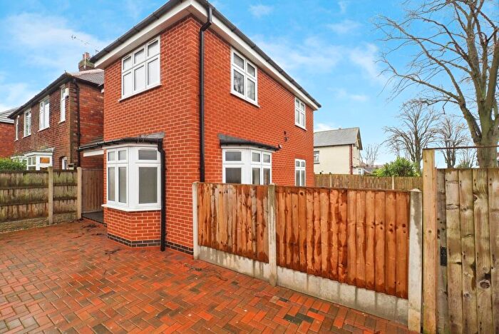 3 Bedroom Detached House For Sale In Blenheim Avenue, Nottingham, Nottinghamshire, NG3
