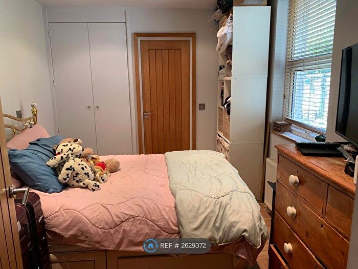 1 Bedroom Maisonette To Rent In St James Road, East Grinstead, RH19