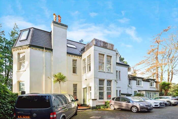 2 Bedroom Flat For Sale In Western Road, Branksome Park, Poole, Dorset, BH13