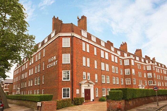 2 Bedroom Flat To Rent In Sion Road, Twickenham, TW1