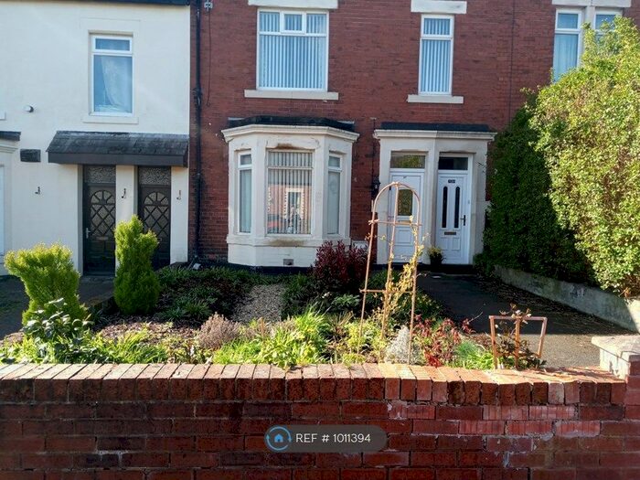 2 Bedroom Flat To Rent In Spoor Street, Gateshead, NE11