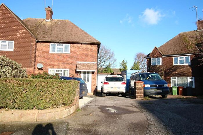 2 Bedroom Semi-Detached House To Rent In Lansdowne Gardens, Hailsham, BN27