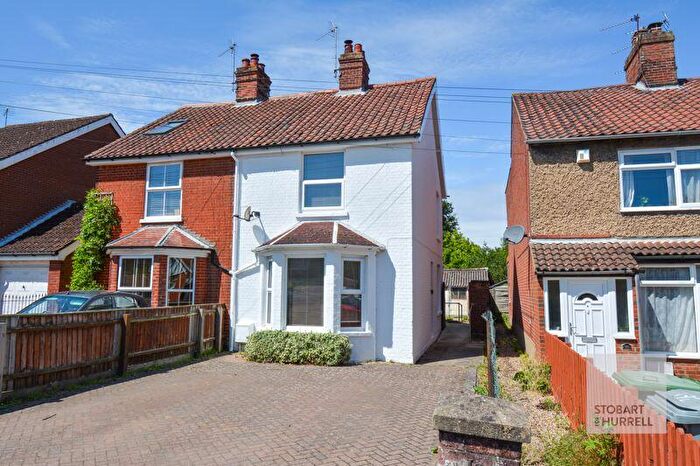2 Bedroom Semi-Detached House For Sale In Norwich Road, Wroxham, Norfolk, NR12