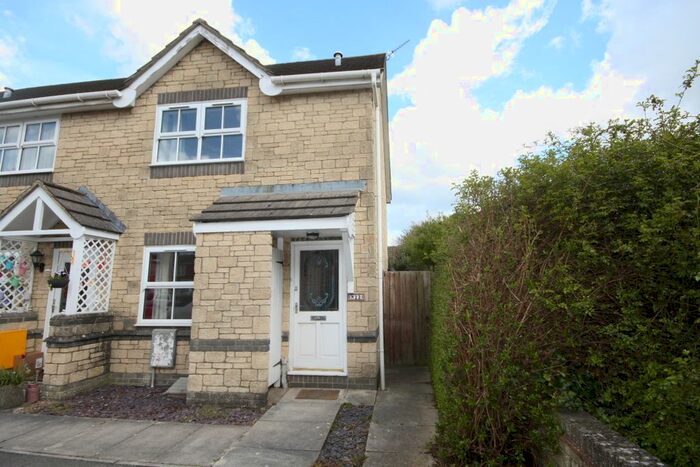 2 Bedroom End Of Terrace House To Rent In Gregory Mead, Yatton, BS49
