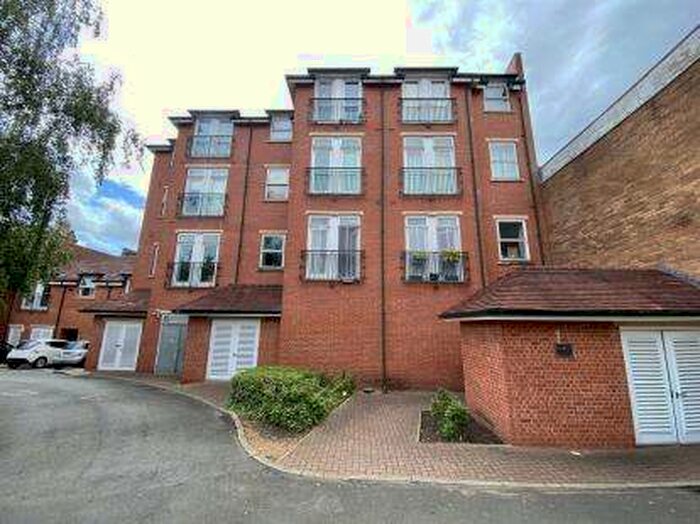 Houses for sale & to rent in B13 8PY, Alcester Road, Moseley And Kings