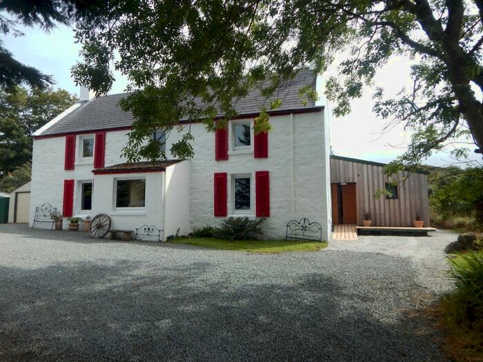 4 Bedroom Detached House For Sale In Clachamish, Portree, Isle Of Skye, IV51