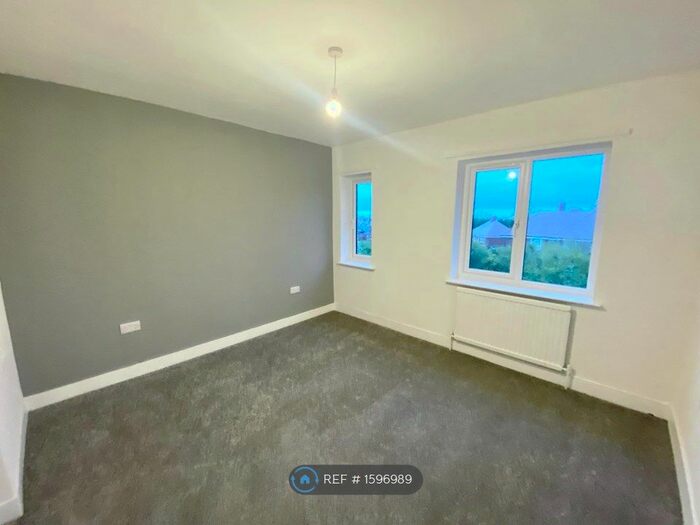 2 Bedroom Terraced House To Rent In Dagnam Road, Sheffield, S2