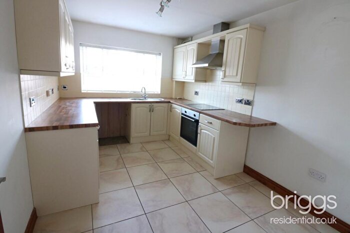 2 Bedroom Detached Bungalow For Sale In Suttons Lane, Deeping Gate, Market Deeping, PE6