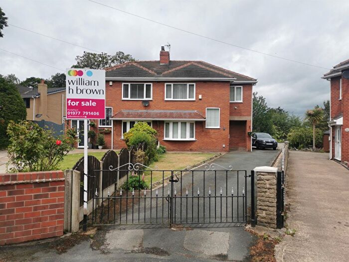 4 Bedroom Semi-Detached House For Sale In Doncaster Road Estate, Ackworth, Pontefract, WF7