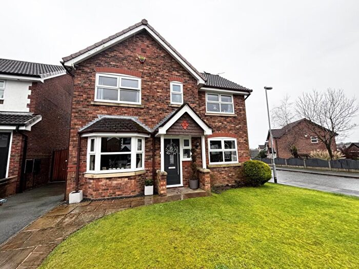 3 Bedroom Detached House For Sale In Wickentree Holt, Norden, Greater Manchester, OL12
