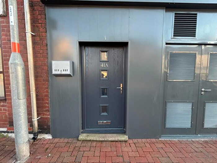 2 Bedroom Flat To Rent In Station Road, Desborough, Kettering, NN14