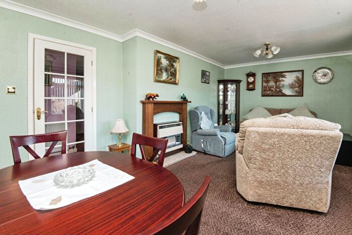 2 Bedroom Bungalow For Sale In St. Lawrence Crescent, Exeter, Devon, EX1