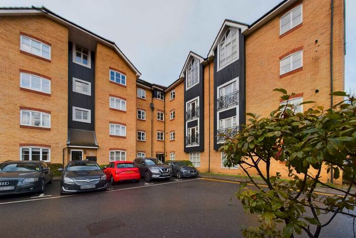 1 Bedroom Flat To Rent In Stephenson Wharf, Hemel Hempstead, HP3