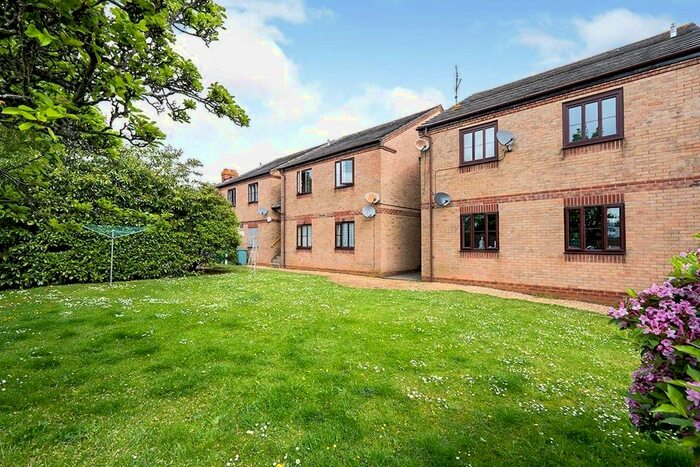 Studio To Rent In Harefield Road, Southampton, Hampshire, SO17