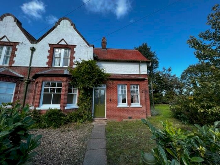 2 Bedroom Semi-Detached House To Rent In Station Road, Honing, North Walsham, NR28