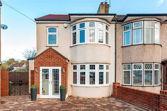 3 Bedroom Semi Detached House For Sale In Lilac Gardens, Romford, RM7