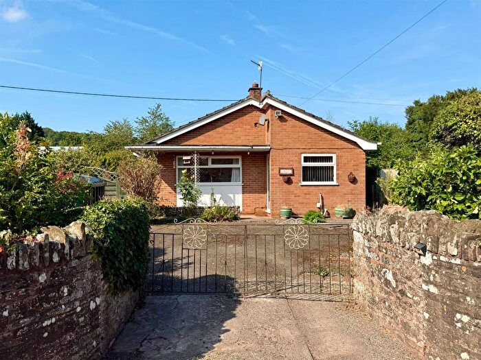 3 Bedroom Bungalow For Sale In Peterchurch, Hereford, HR2