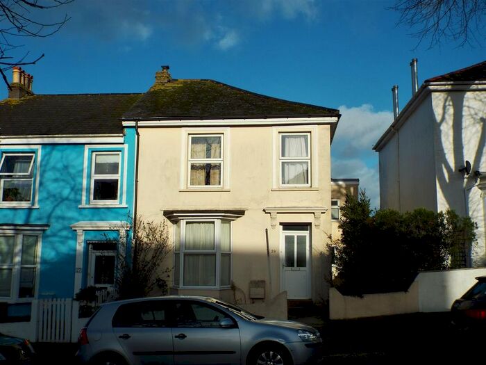 4 Bedroom Property To Rent In Trelawney Road, Falmouth, TR11