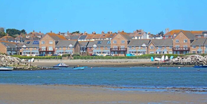 1 Bedroom Flat To Rent In Wyke Regis - Weymouth, DT4