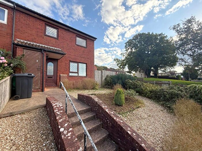 2 Bedroom End Of Terrace House For Sale In Wade Close, Exmouth, EX8